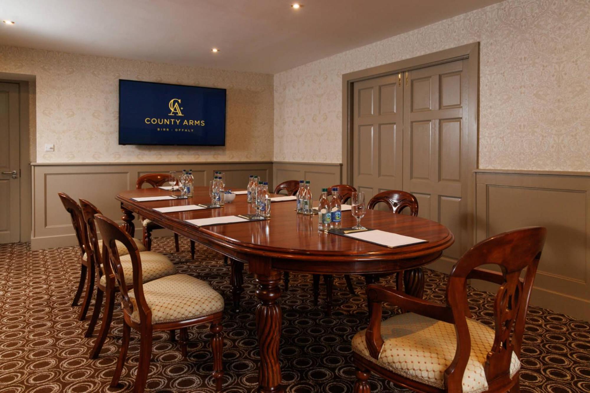 County Arms Birr Hotel Exterior photo